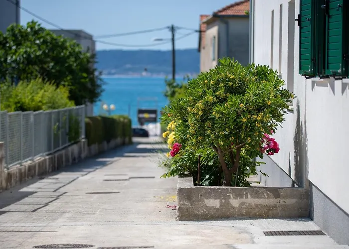 Lovor & Lavanda Kaštela