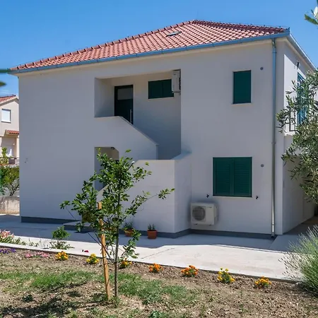 Lovor&lavanda Appartement Kaštela